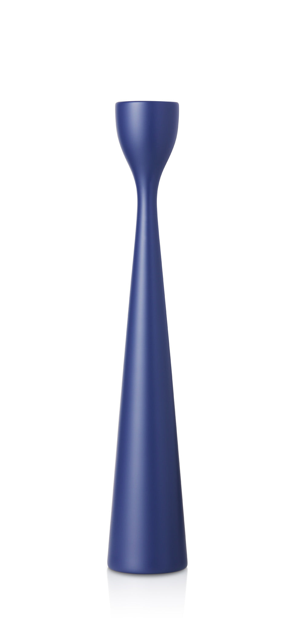 Rolf Medium in No 28 Blueberry blue